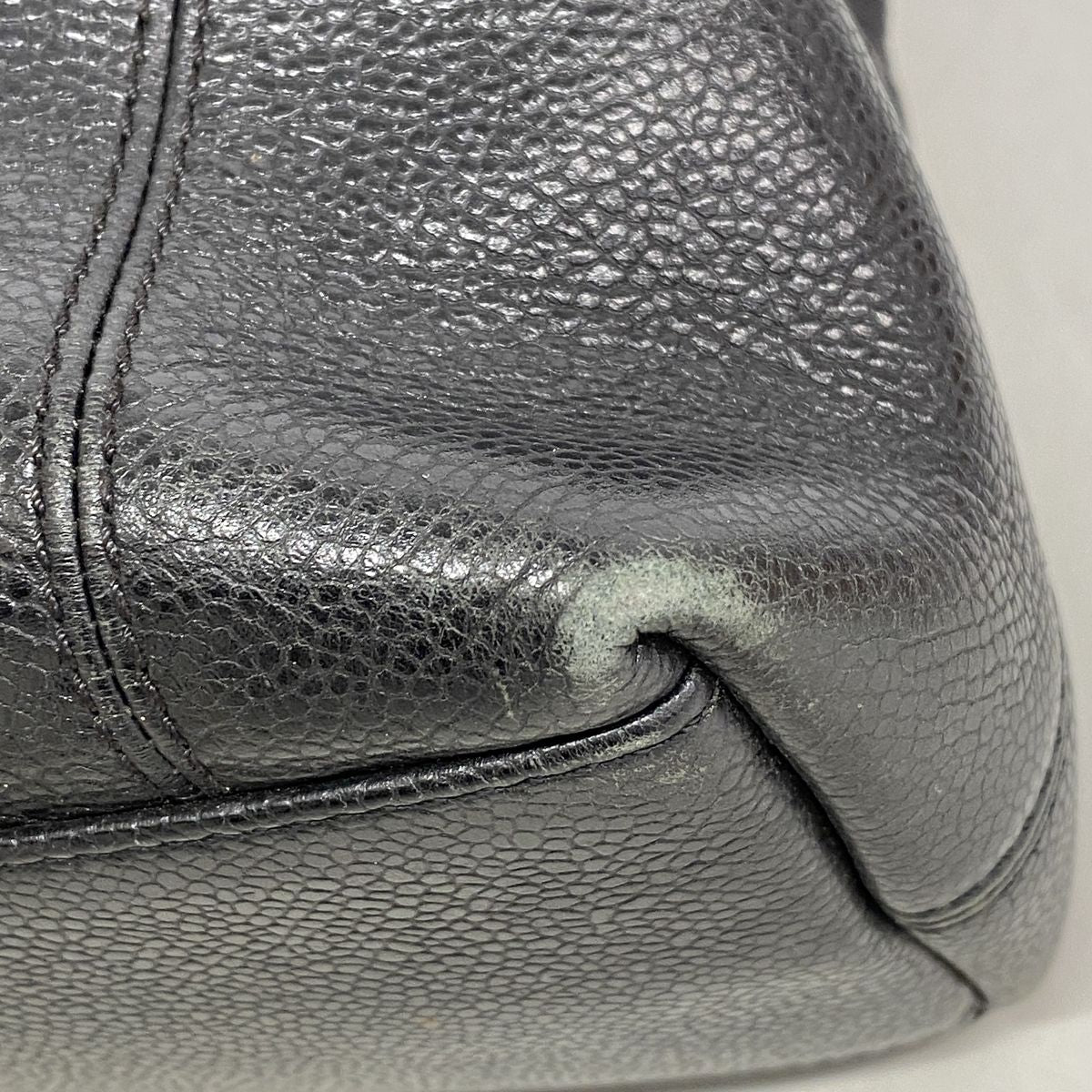 Chanel Tote Bag Caviar Leather Black Gold — view 6