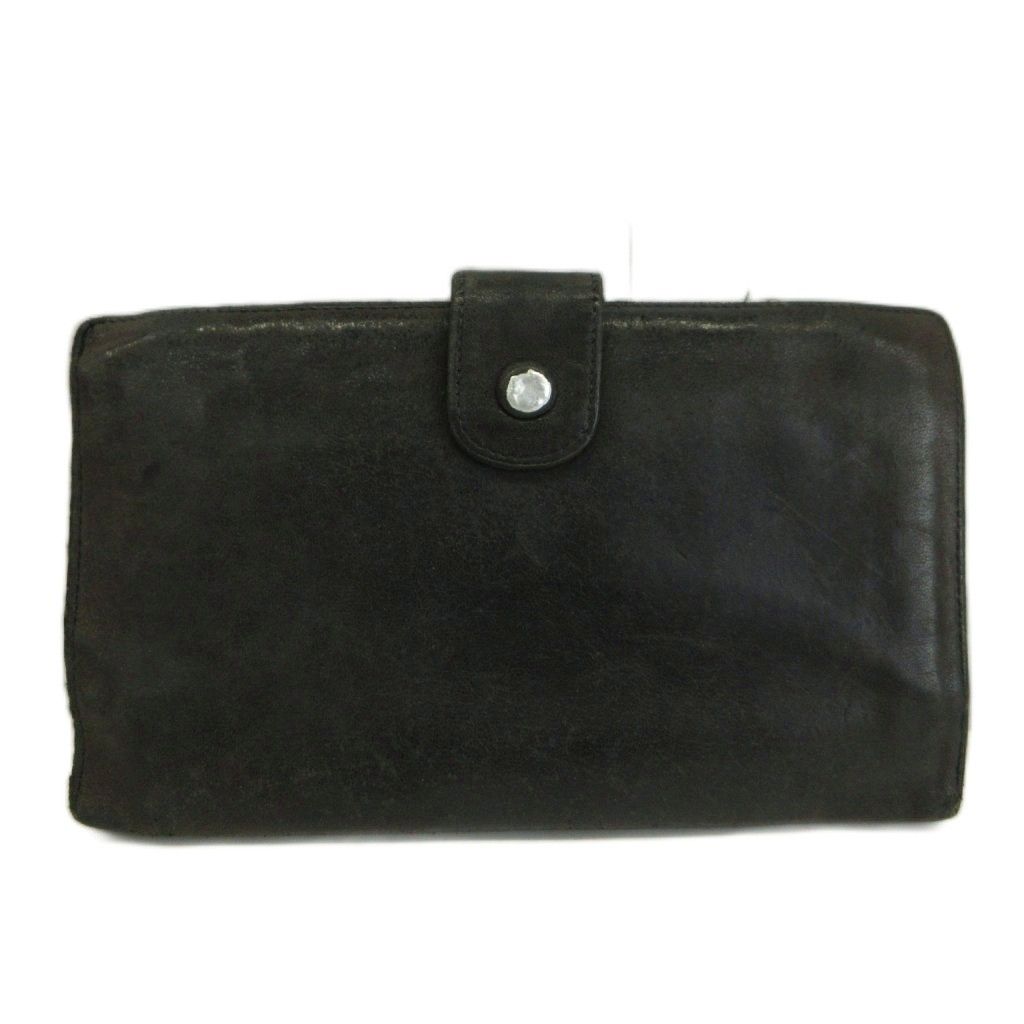 Chanel Vintage Big CC Logo Lambskin Bifold Wallet Sheepskin Leather Kiss Lock — view 2