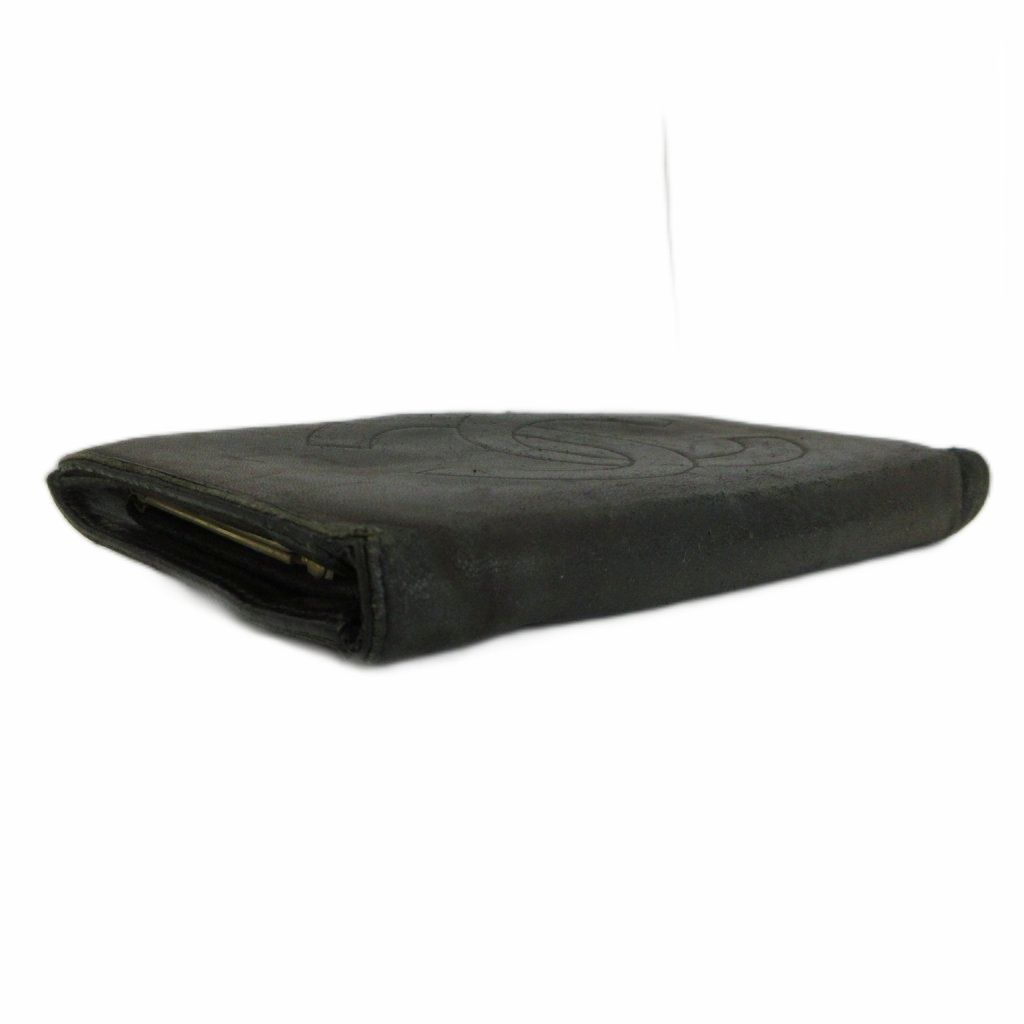 Chanel Vintage Big CC Logo Lambskin Bifold Wallet Sheepskin Leather Kiss Lock — view 6