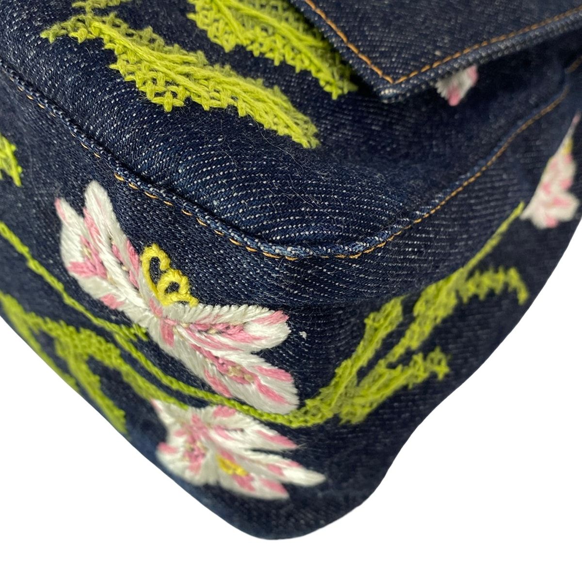 Fendi Shoulder Bag Mamma Bucket Dark Navy Light Pink Multi Embroidery Flower — view 6