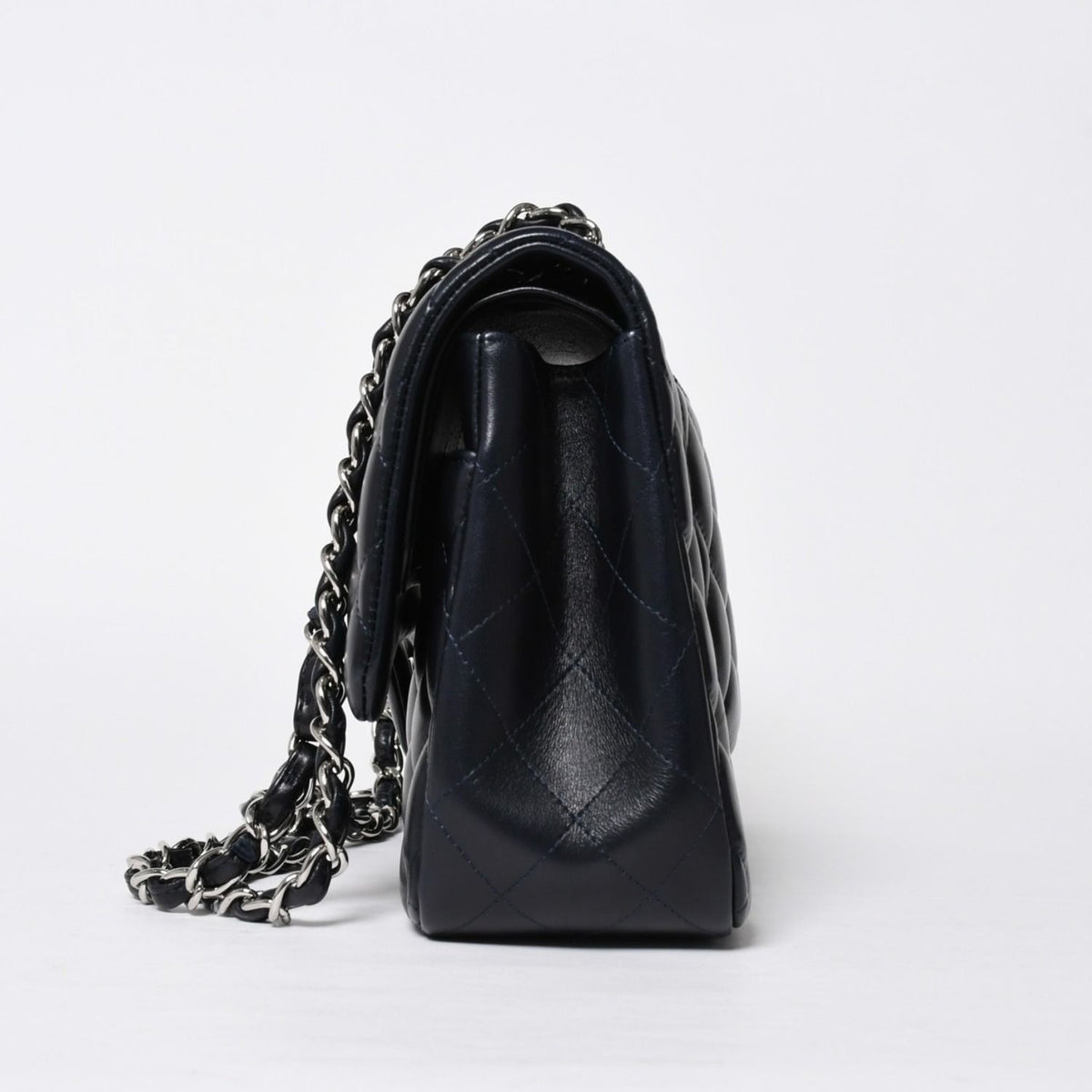 Chanel Chain Shoulder Bag Lambskin Quilted 30 Double Flap Navy Silver — view 4
