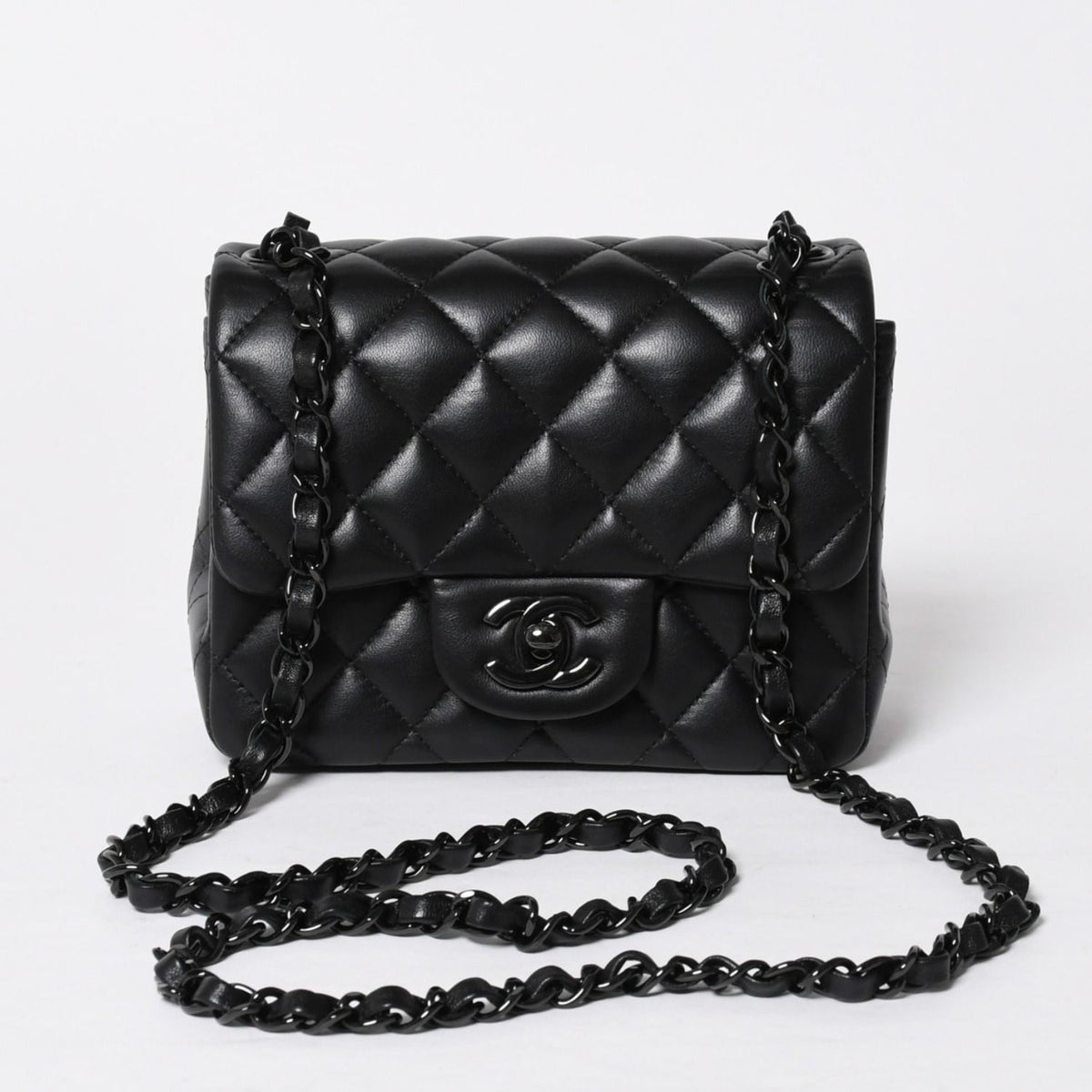 Chanel Mini Quilted 16 So Black S Flap S Chain Shoulder Bag CC Logo Lambskin