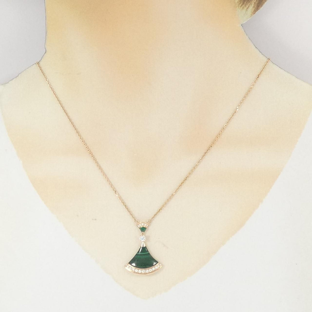 Bvlgari Diva's Dream Necklace — view 6