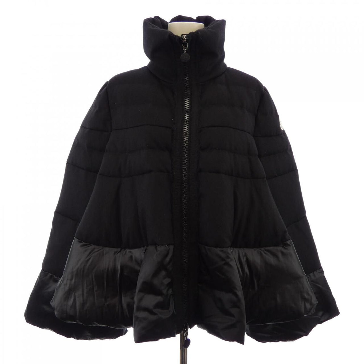 Moncler Sacai Miwako Down Jacket