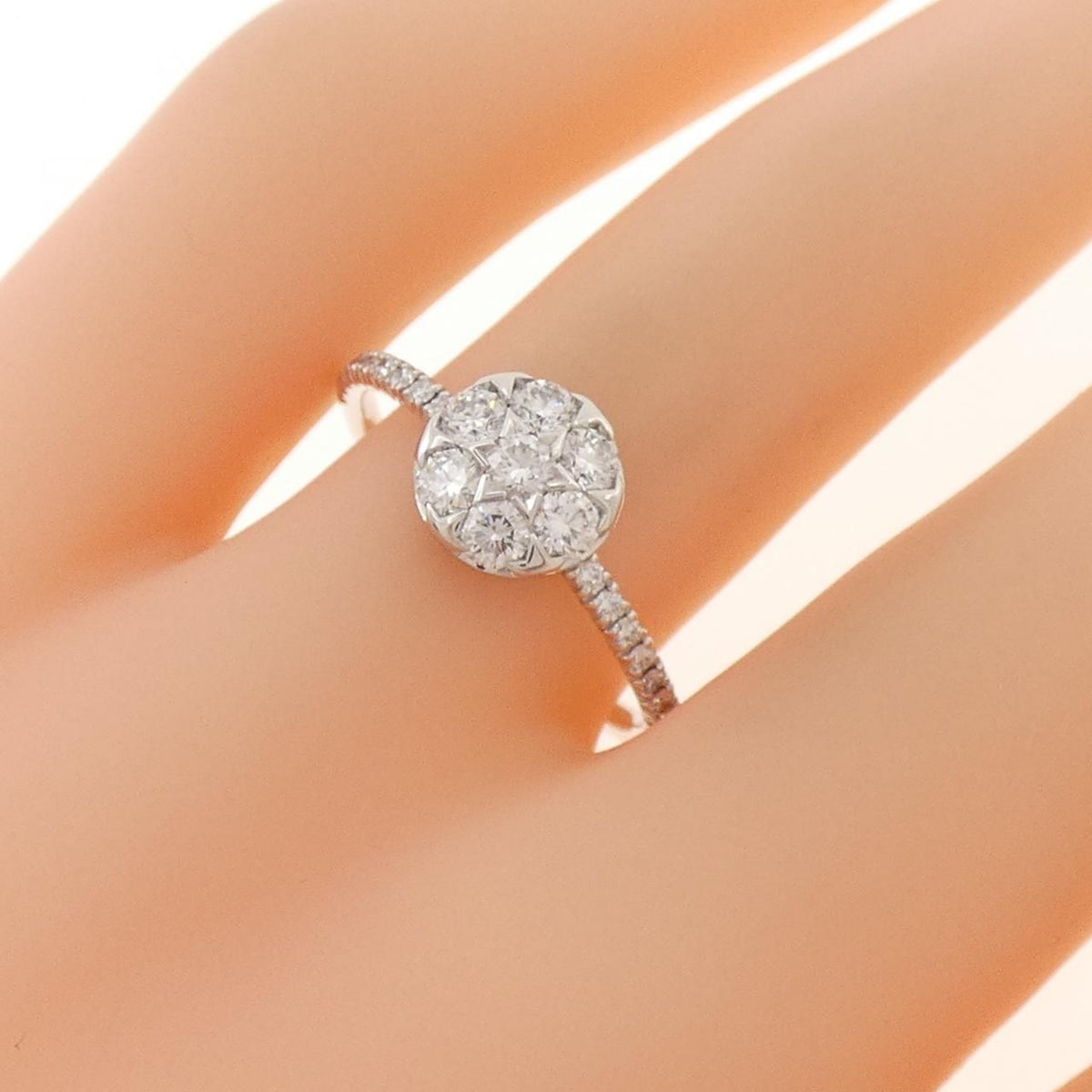 Cartier Etincelle Ring — view 5