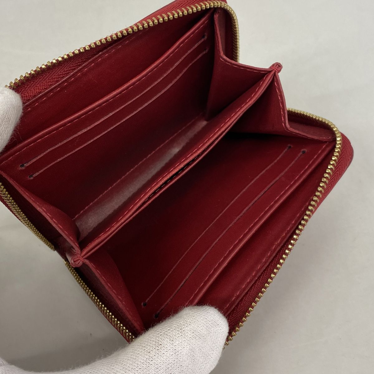 Louis Vuitton Coin Purse Vernis Zippy Pomme D'amour — view 3