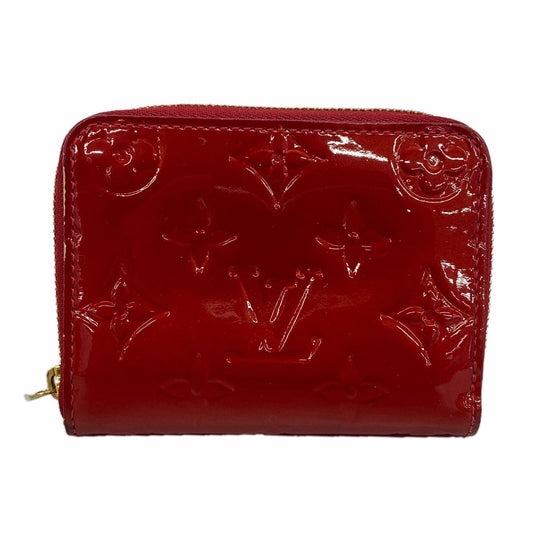 Louis Vuitton Coin Purse Vernis Zippy Pomme D'amour