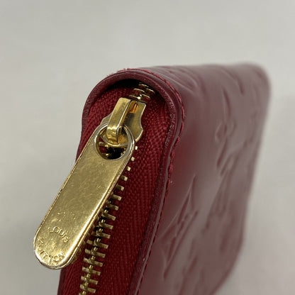 Louis Vuitton Coin Purse Vernis Zippy Pomme D'amour — view 8
