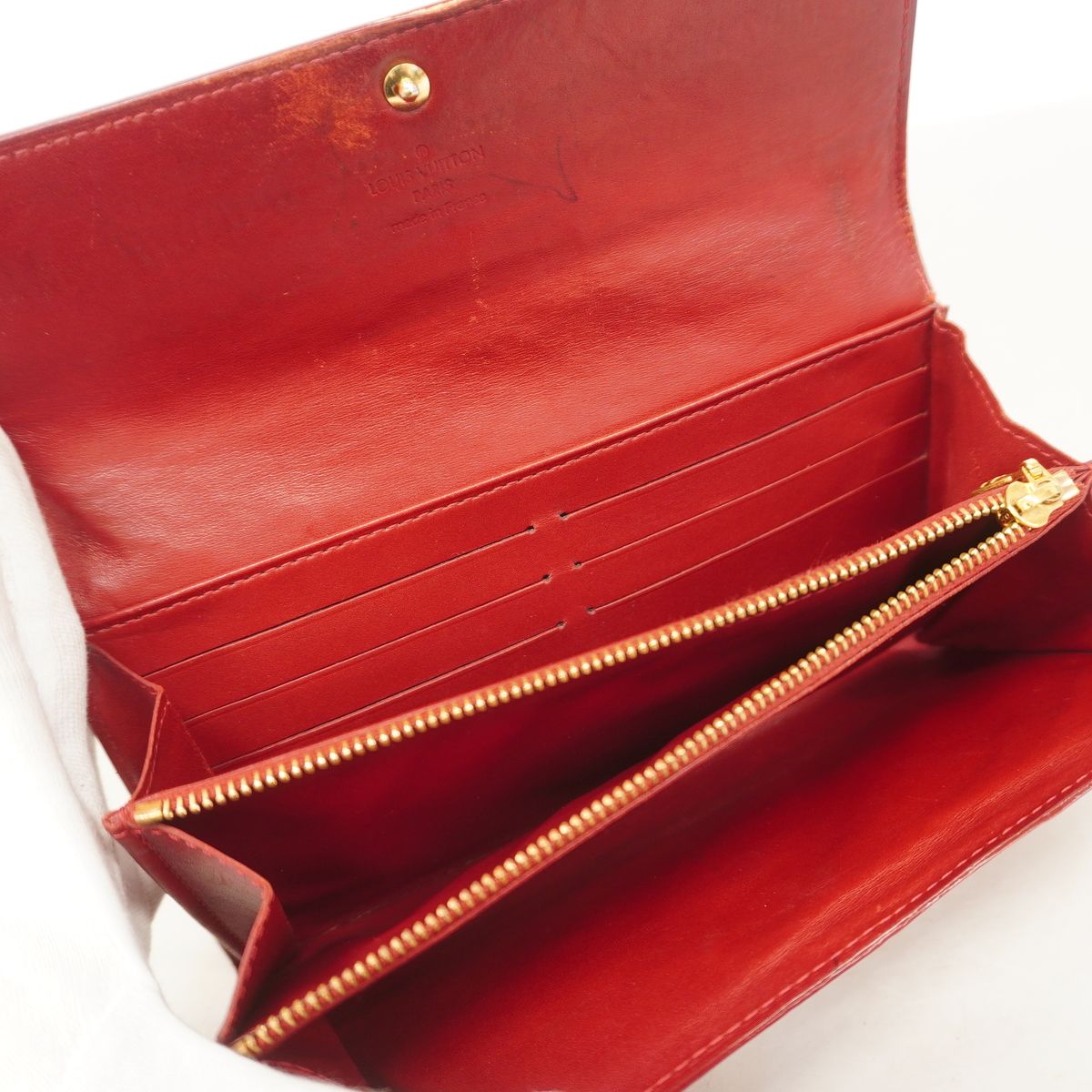 Louis Vuitton Wallet Vernis Portefeuille Sarah Pomme D'amour — view 3