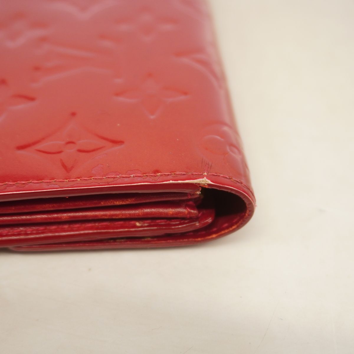 Louis Vuitton Wallet Vernis Portefeuille Sarah Pomme D'amour — view 6