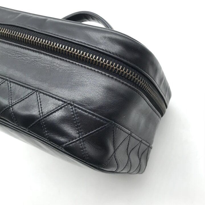 Chanel Bicolor Vanity Black Pouch — view 5