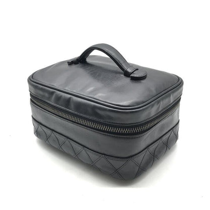 Chanel Bicolor Vanity Black Pouch — view 2