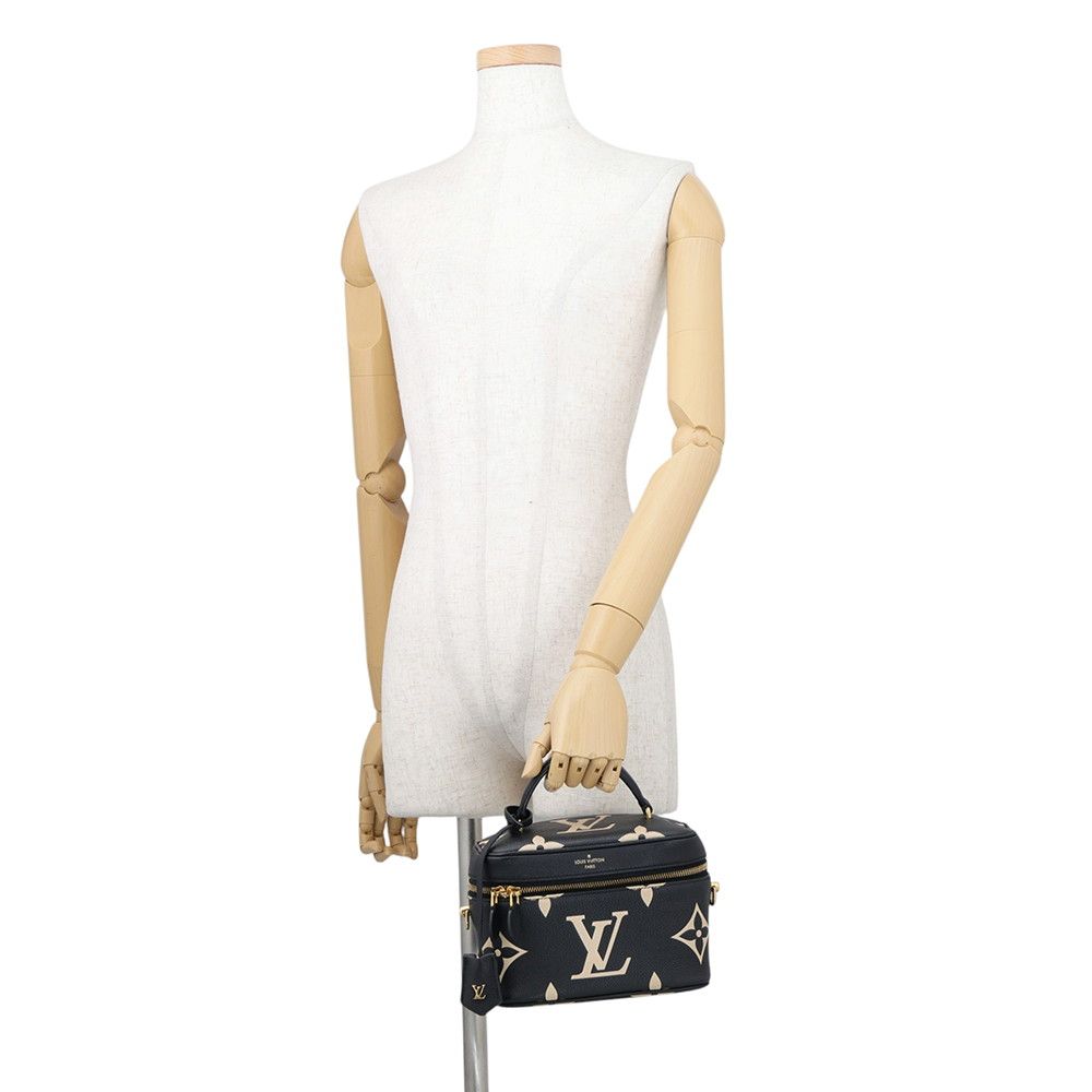 Louis Vuitton Shoulder Bag Monogram Empreinte Vanity PM 2-Way Black — view 4