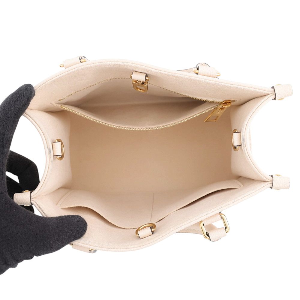 Louis Vuitton Monogram Empreinte On The Go PM 2-Way Shoulder Bag — view 6