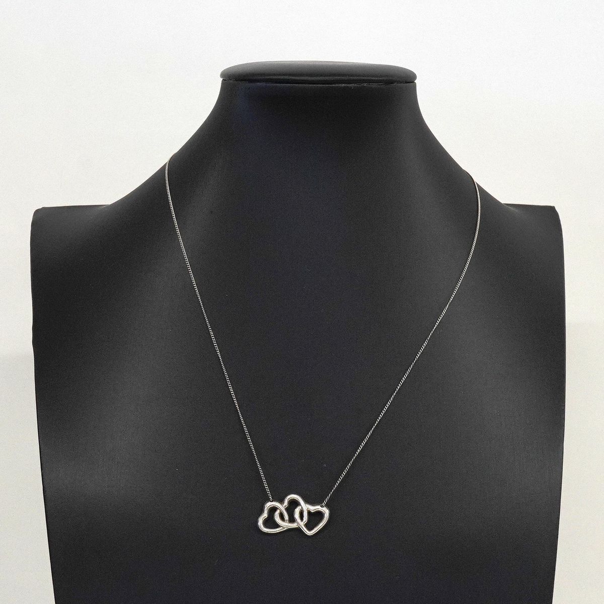 Tiffany & Co Necklace Triple Heart 925 Sterling Silver — view 7
