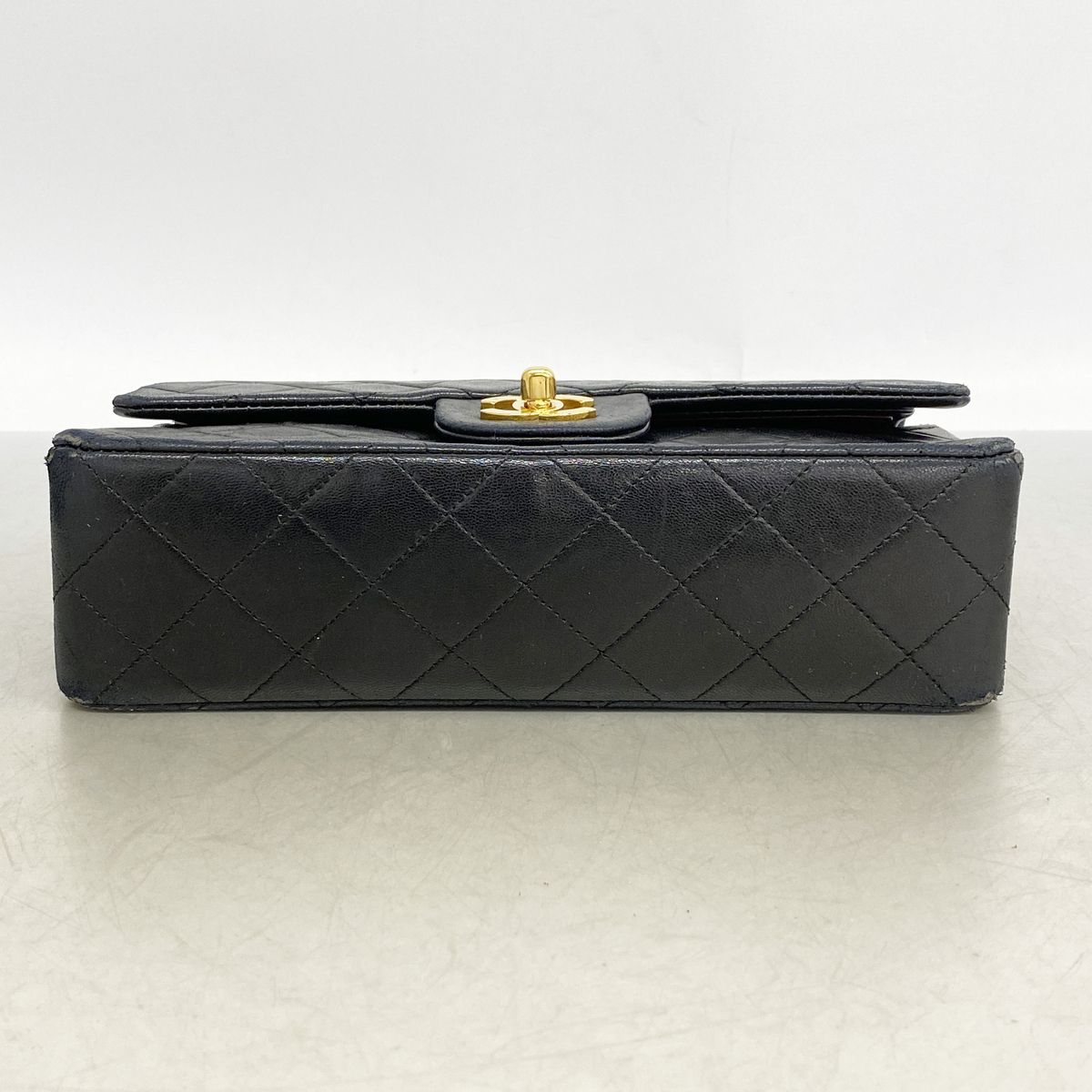 Chanel Shoulder Bag Quilted Lambskin Black Gold — view 3
