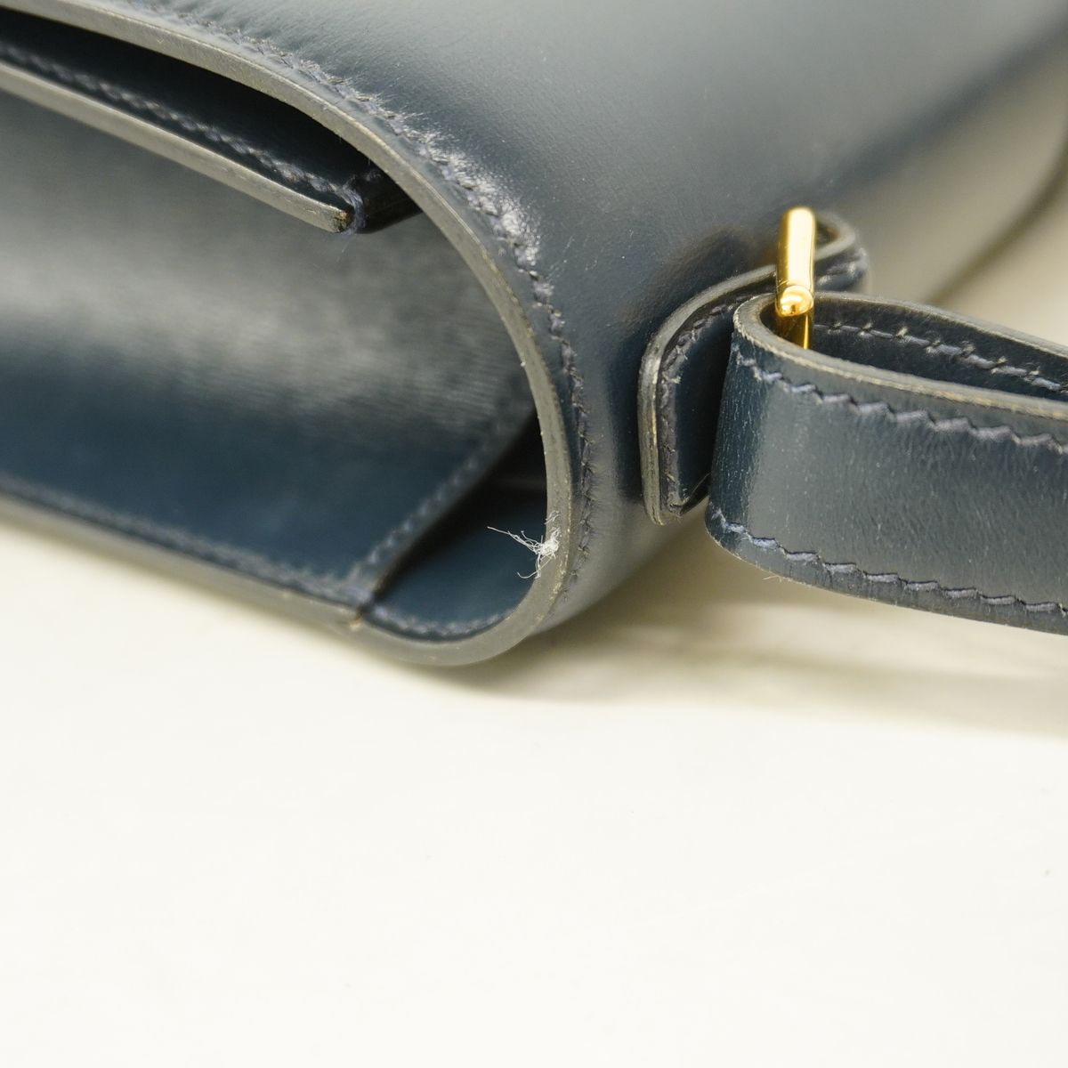 Hermes Shoulder Bag Solonge Box Calf Navy Gold — view 7