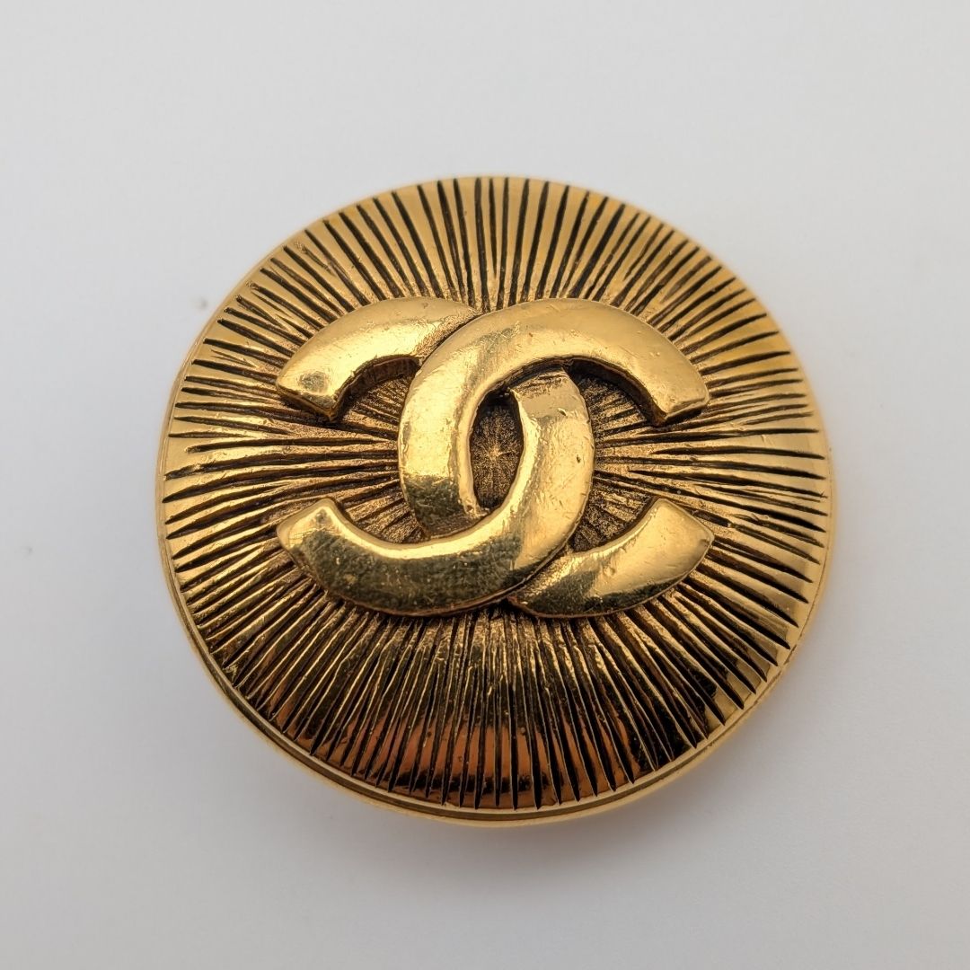 Chanel Brooch CC Logo Gold Round Radiant Pattern First Era Vintage