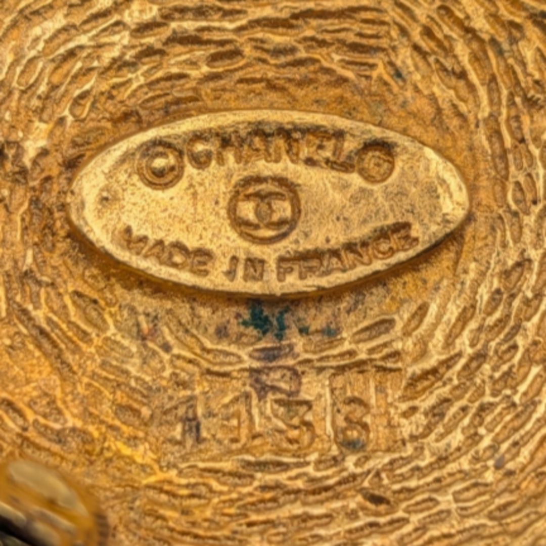 Chanel Brooch CC Logo Gold Round Radiant Pattern First Era Vintage — view 6