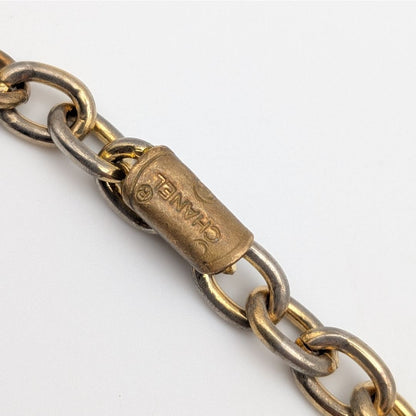 Chanel CC Logo Gold Chain Necklace First Era Vintage — view 6
