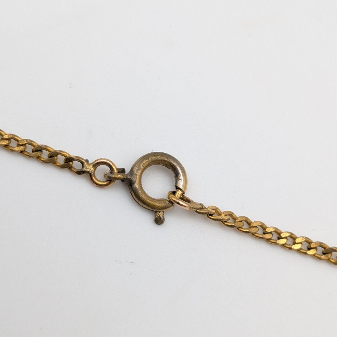 Chanel Pendant CC Logo Arabesque Gold Chain Round First Era Vintage — view 3