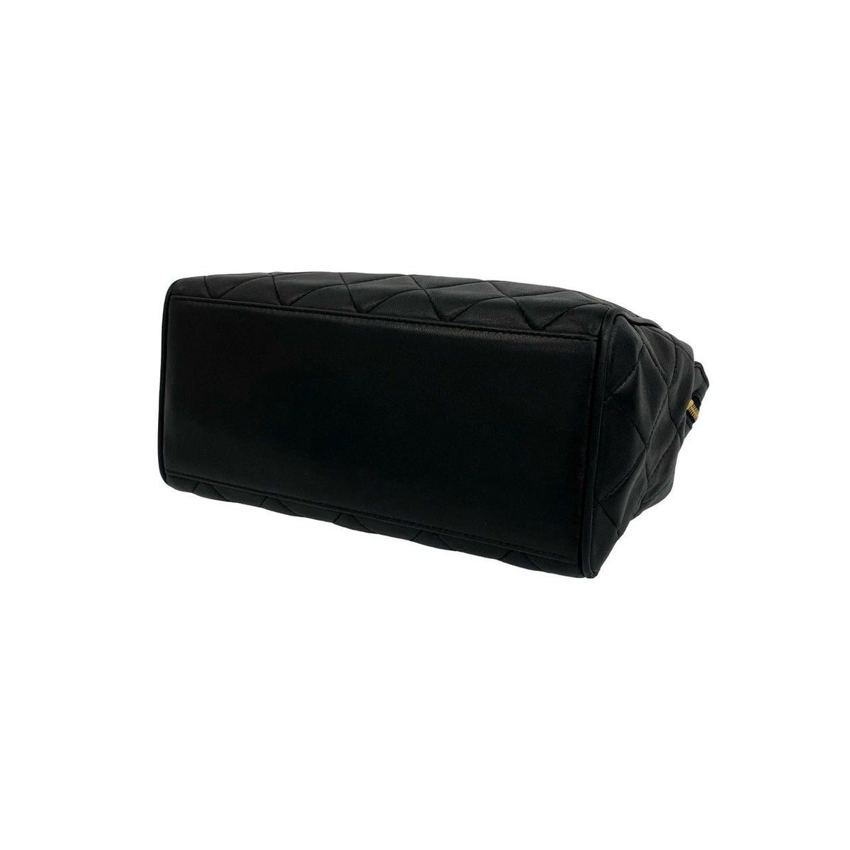 Chanel Quilted CC Logo Lambskin Shoulder Bag Black — view 8
