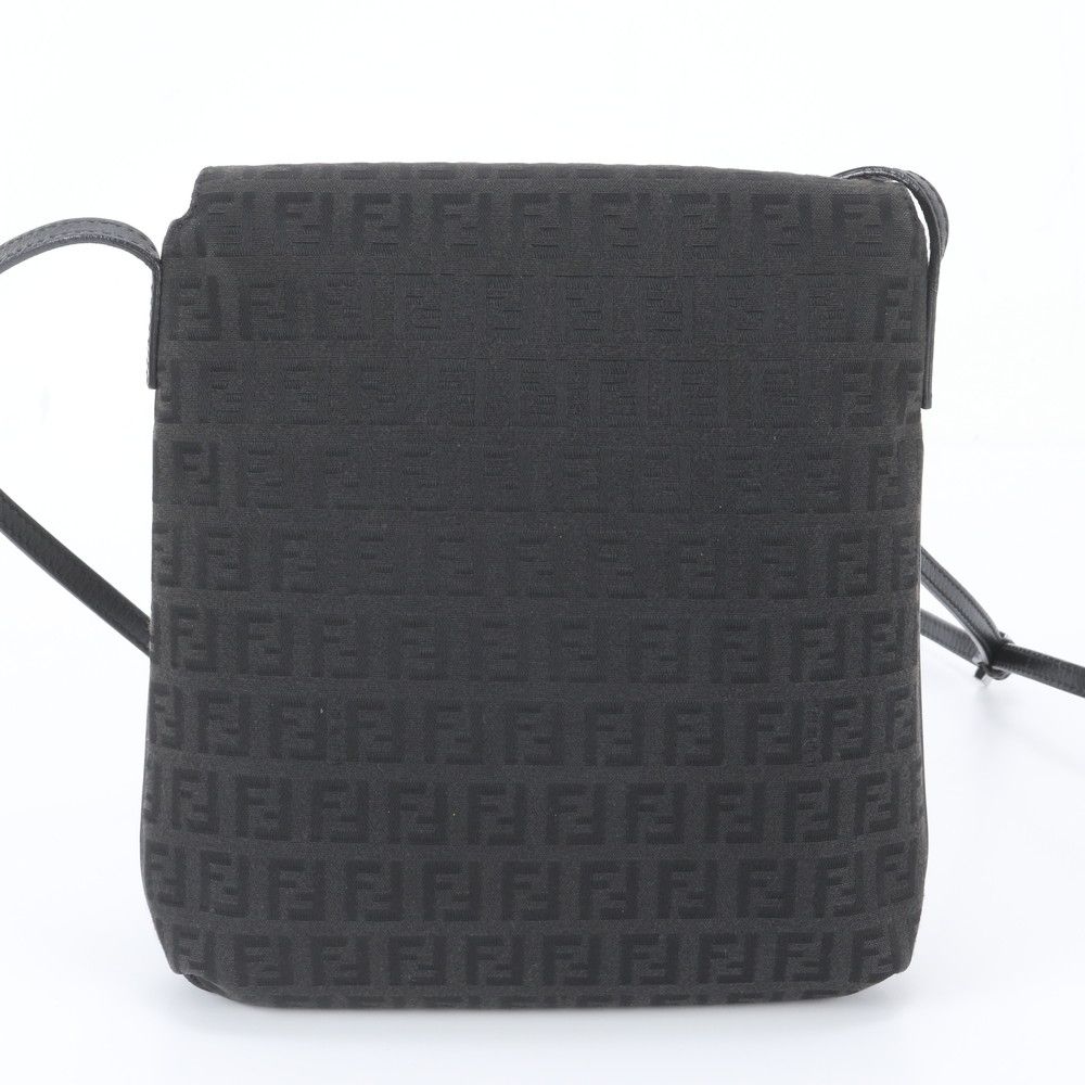 Fendi Zucchino Leather Mamma Bucket Shoulder Bag Crossbody Black — view 3
