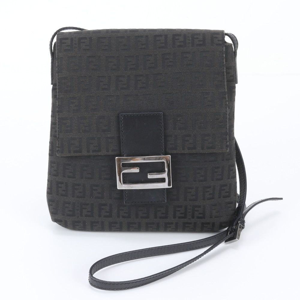 Fendi Zucchino Leather Mamma Bucket Shoulder Bag Crossbody Black