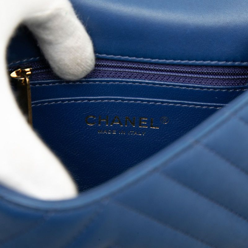 Chanel Chevron CC Logo Chain Shoulder Bag Blue Gold Lambskin — view 5