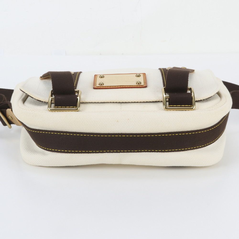Louis Vuitton Antigua Besace PM Shoulder Bag Crossbody Messenger — view 6
