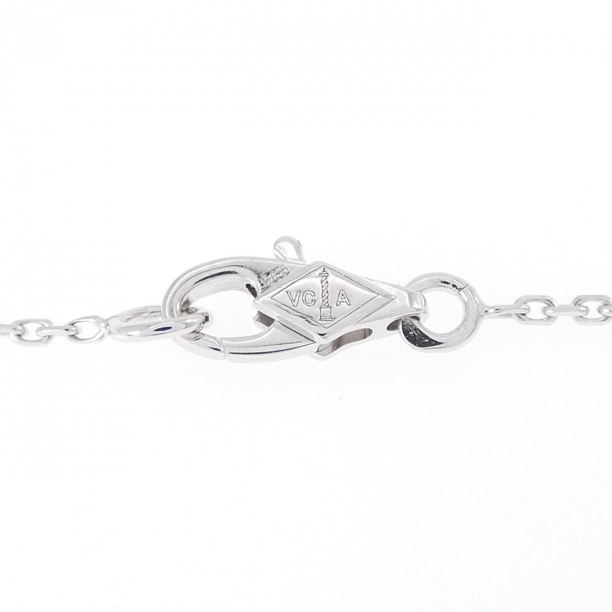 Van Cleef & Arpels Frivole Mini Necklace — view 5