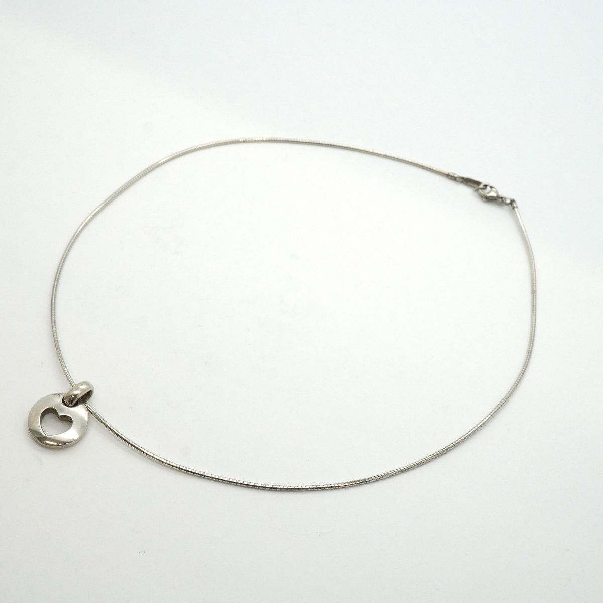 Tiffany & Co Necklace Pierced Heart 925 Sterling Silver — view 3