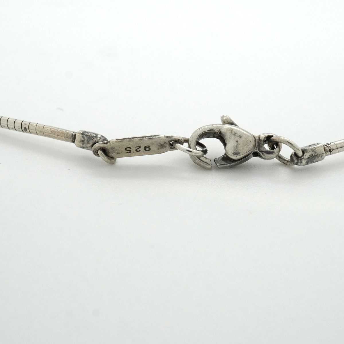 Tiffany & Co Necklace Pierced Heart 925 Sterling Silver — view 4
