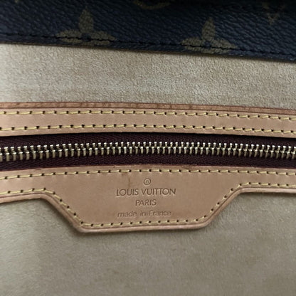 Louis Vuitton Luco Monogram Tote Bag Brown — view 6