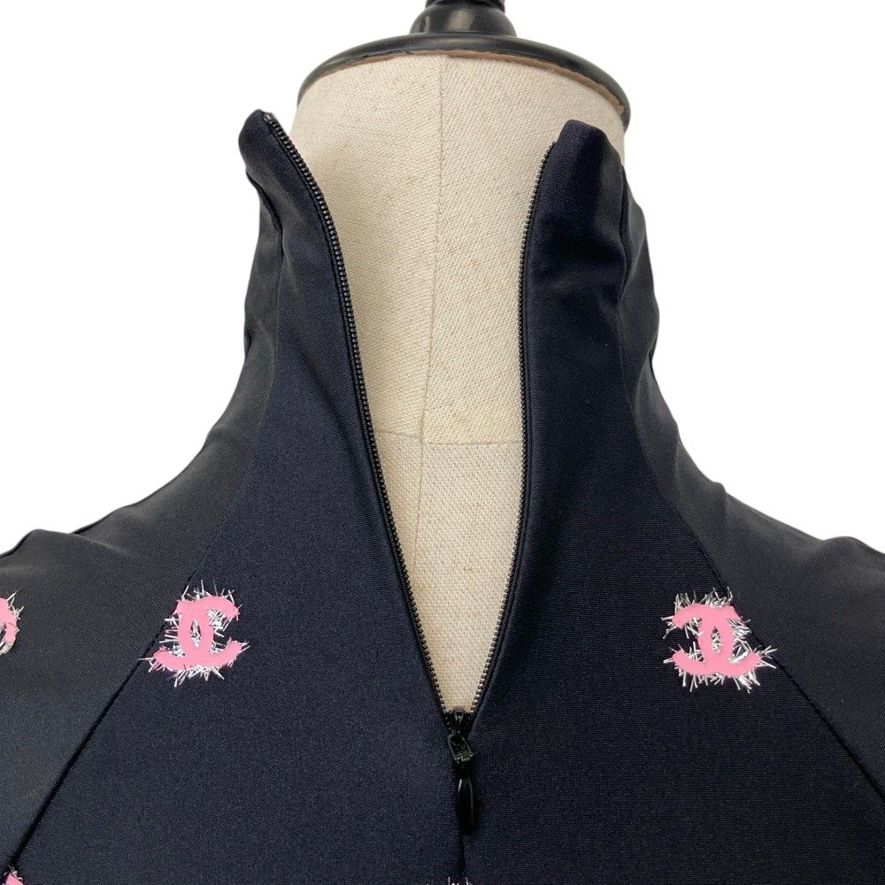 Chanel CC Logo Stretch Jersey Top Black Pink Spring Summer Fall Winter 34 — view 6