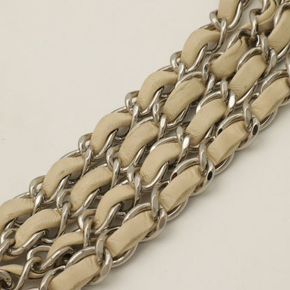 Chanel 2.55 Chain Tote Shoulder Bag Turnlock Leather White Silver — view 4