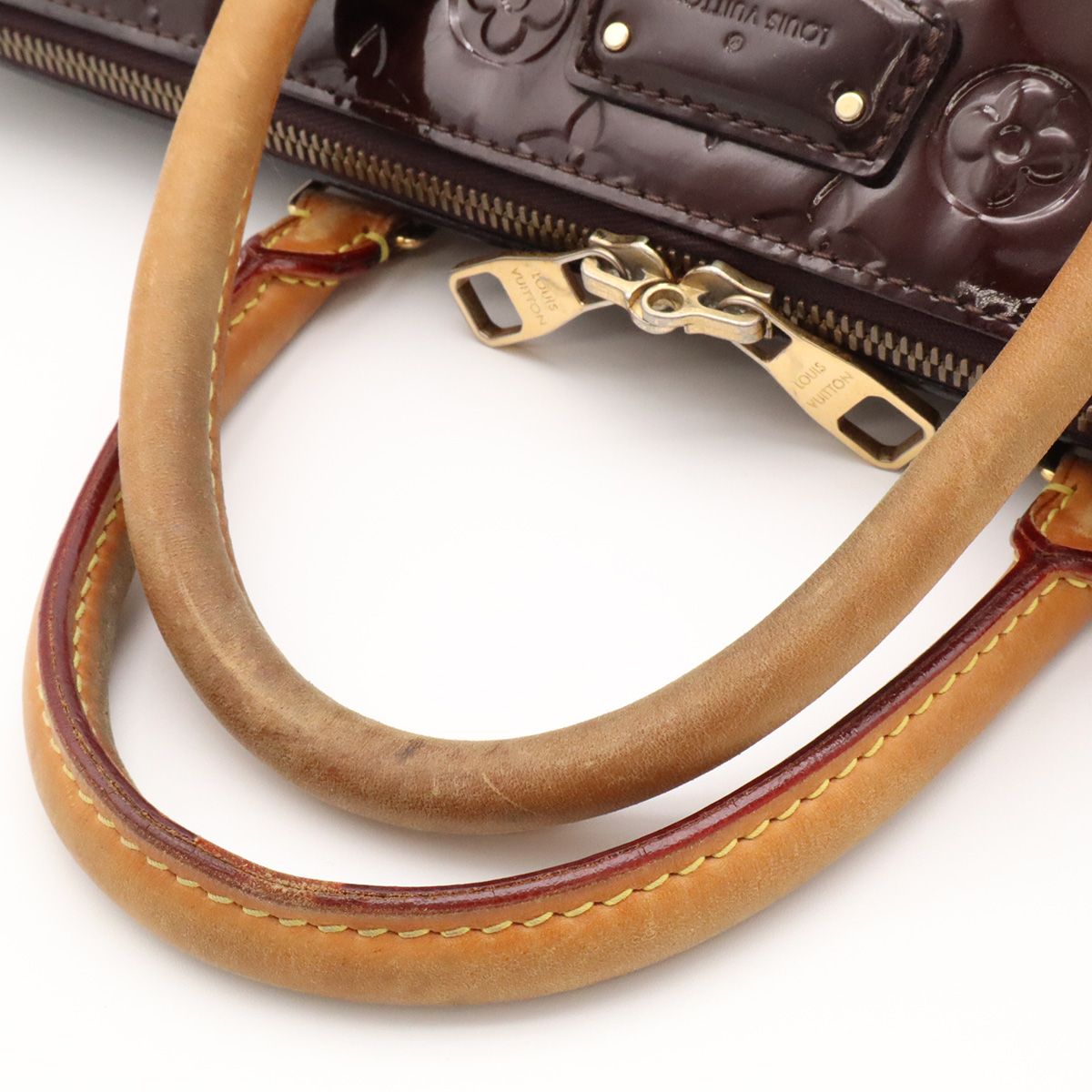 Louis Vuitton Monogram Vernis Montebello MM Handbag Patent Leather Amarante — view 4