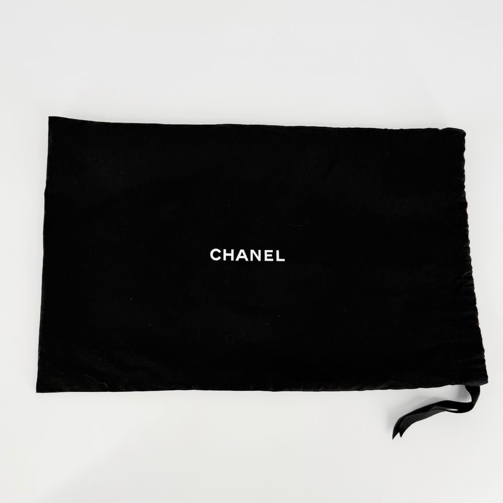 Chanel Shoulder Bag Quilted Boy CC Logo Crossbody Caviar Leather Black Gold — view 8