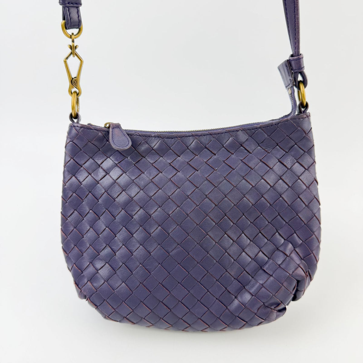 Bottega Veneta Intrecciato Mini Shoulder Bag Leather Purple Gold Vintage — view 3