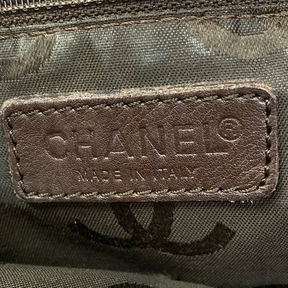 Chanel Tote Bag Dark Brown Gold Turnlock Leather — view 8