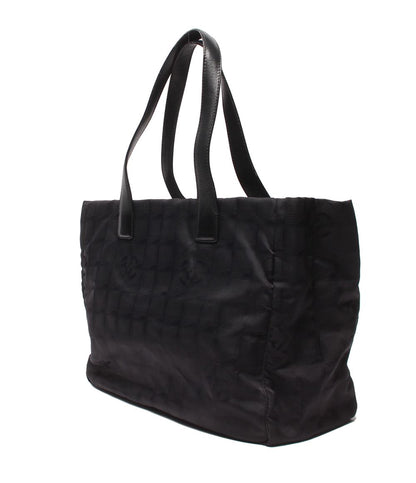 Chanel Tote Bag New Travel MM — view 3