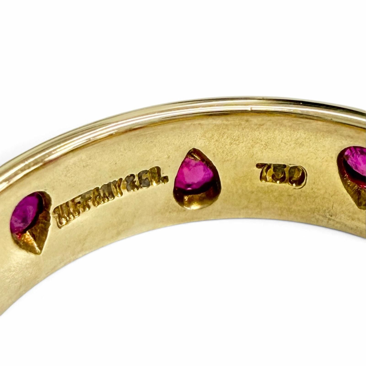 Tiffany & Co Vintage Dots Ruby Ring 18K Yellow Gold — view 6