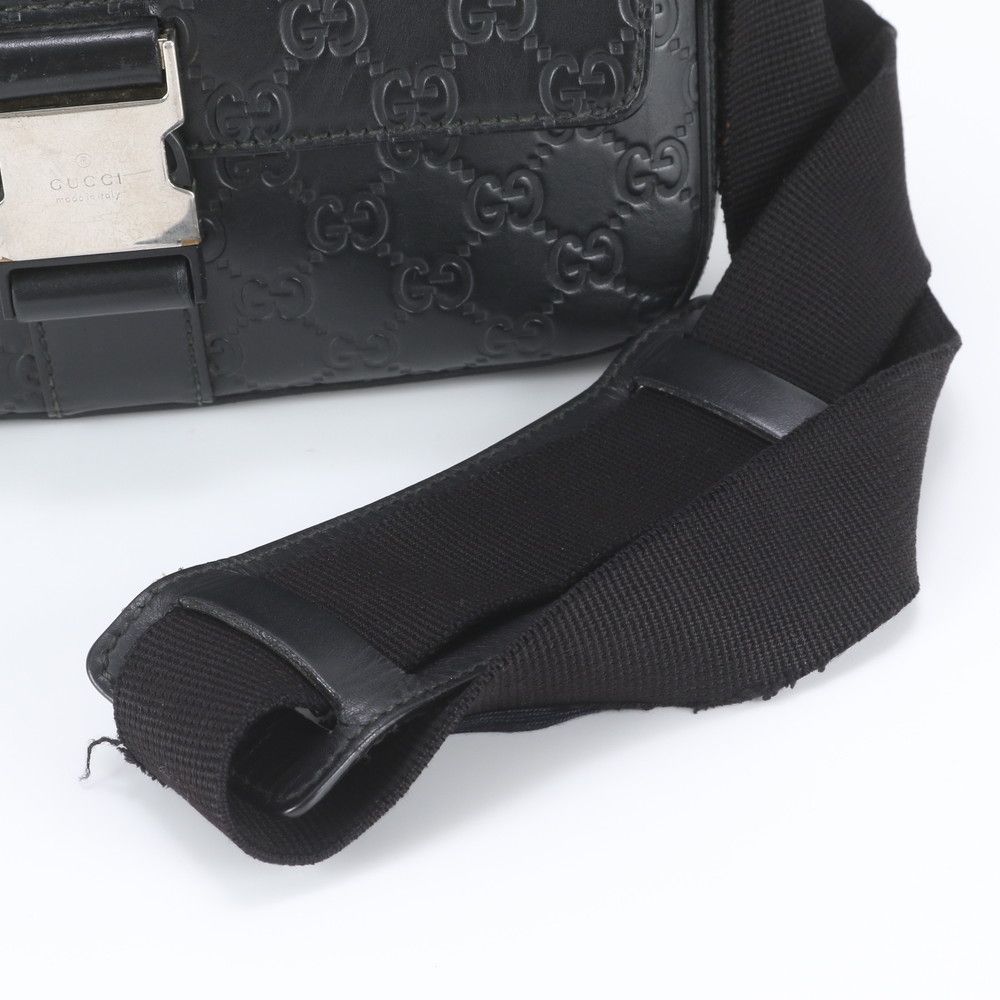 Gucci Guccissima Leather Shoulder Bag Crossbody Messenger Black — view 2