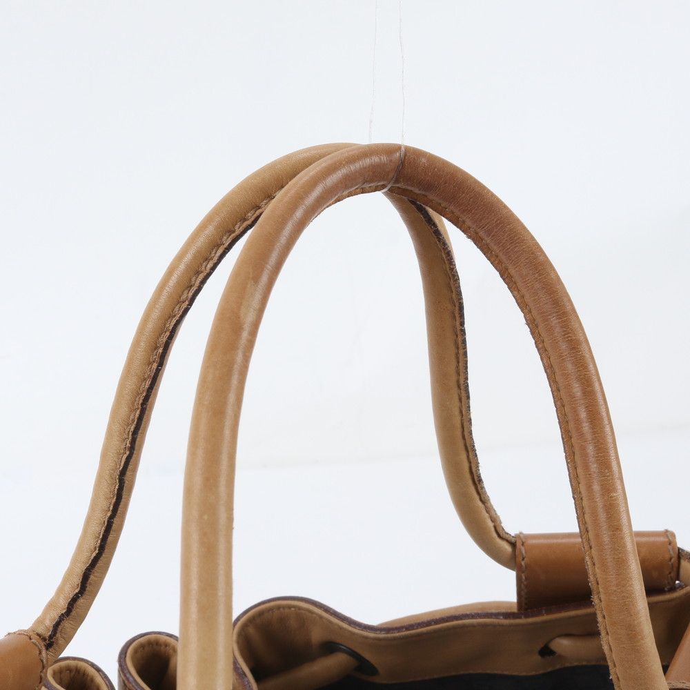 Gucci Leather Handbag Tote Brown — view 2