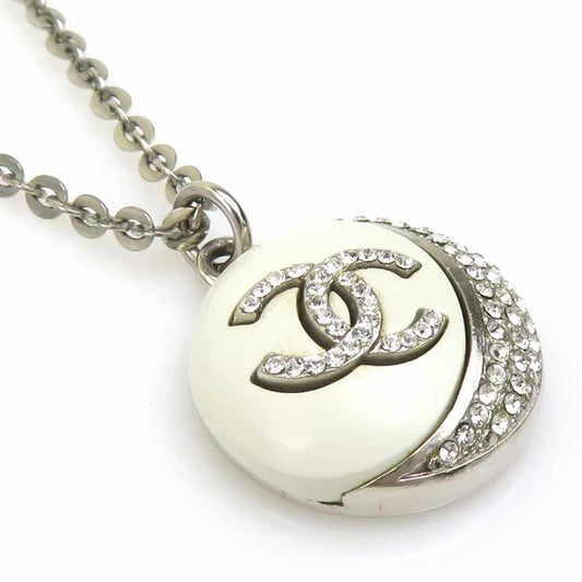 Chanel Necklace CC Logo