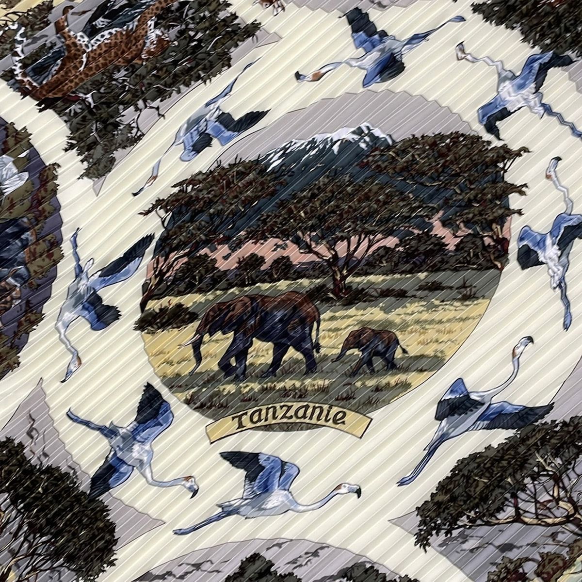 Hermes Scarf Carre Plisee Ivory Multi Tanzanie — view 4