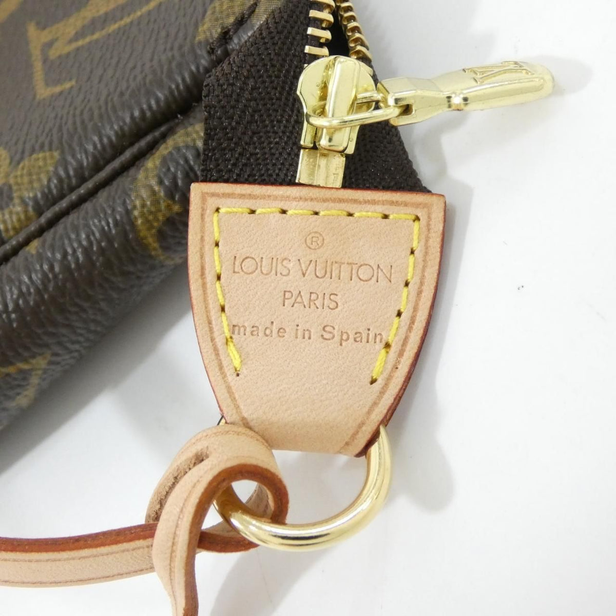 Louis Vuitton Monogram Pochette Accessoires Pouch — view 3