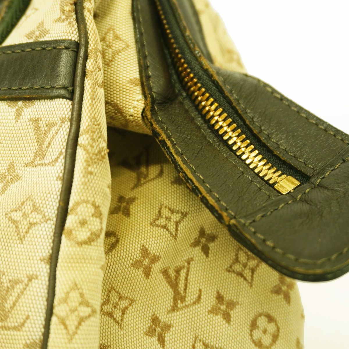 Louis Vuitton Handbag Monogram Mini Josephine PM Khaki — view 8