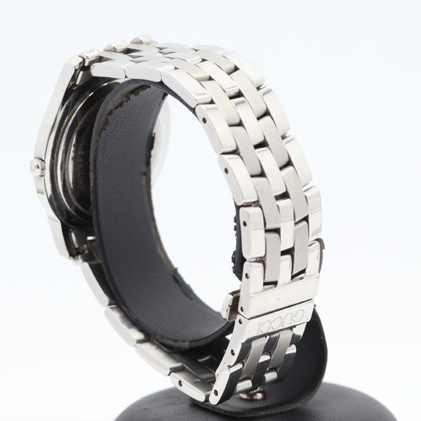 Gucci Date Black Dial Watch — view 3