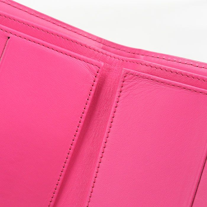 Chanel Quilted Trifold Wallet Caviar — view 8